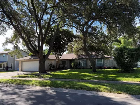 1518 Wexford Dr N, Palm Harbor, FL 34683
