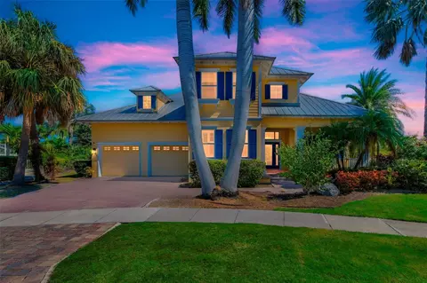 5617 Seagrass Pl, Apollo Beach, FL 33572