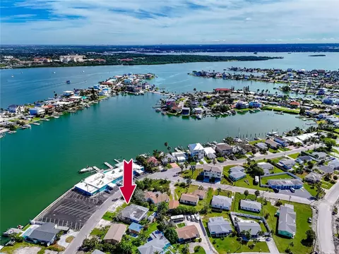 14204 E Parsley Dr, Madeira Beach, FL 33708 photo 5