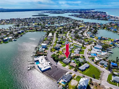 14204 E Parsley Dr, Madeira Beach, FL 33708 photo 8