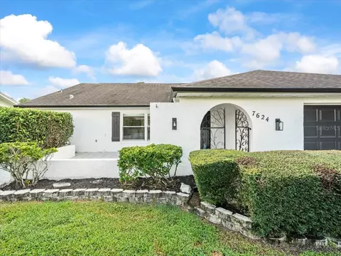 7624 Summertree Ln, New Port Richey, FL 34653