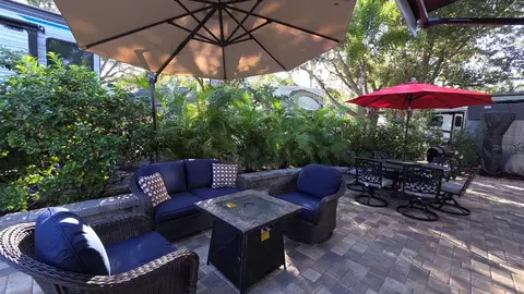 192 Longhorn Dr, River Ranch, FL 33867