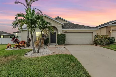 2406 Nighthawk Landing Ct, Ruskin, FL 33570