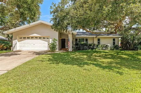 1624 Pine Pl, Clearwater, FL 33755