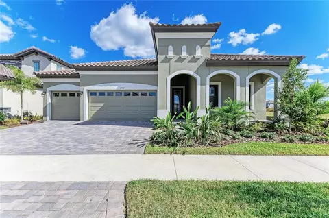 14948 Rider Pass Dr, Lithia, FL 33547