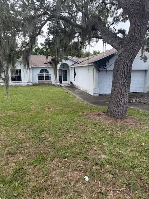6060 Applegate Dr, Spring Hill, FL 34606 photo 1