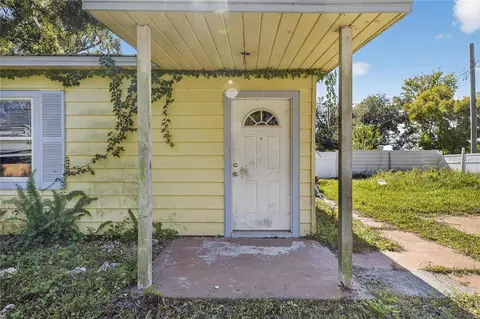311 S Webb Rd, Plant City, FL 33566