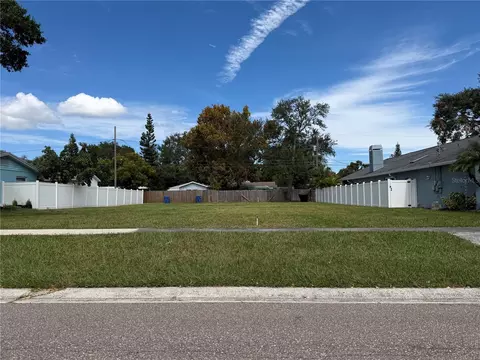 845 43rd Ave N, Saint Petersburg, FL 33703