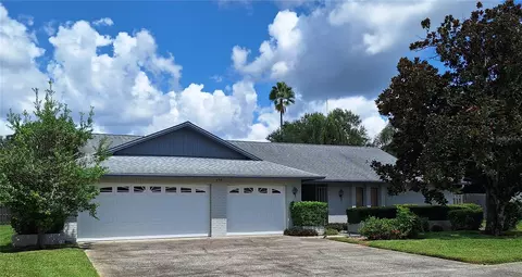 2718 Redford Ct E, Clearwater, FL 33761
