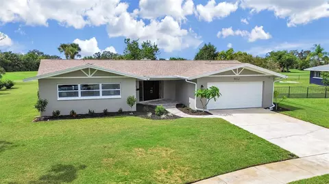 9022 St Andrews Dr, Seminole, FL 33777