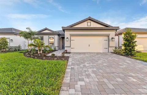 10309 Cross River Trl, Parrish, FL 34219