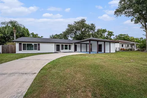 2515 Lake Ellen Cir, Tampa, FL 33618