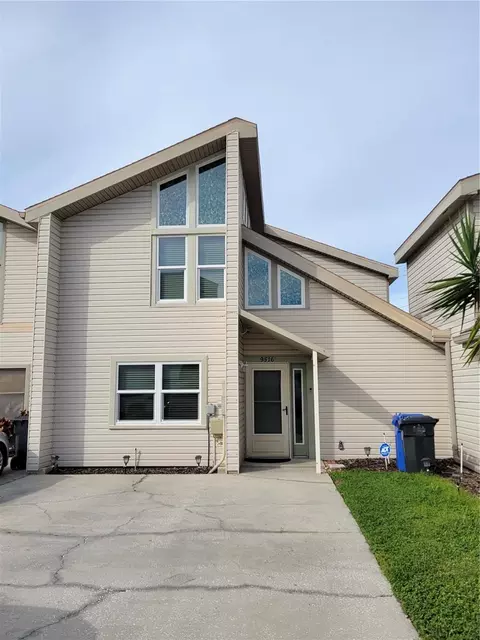 9516 Citrus Glen Pl #43, Tampa, FL 33618