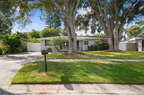4420 W Wyoming Ave, Tampa, FL 33616