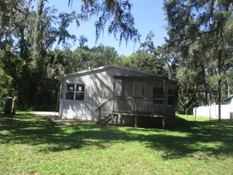 2445 Corvilla Dr, Zephyrhills, FL 33540