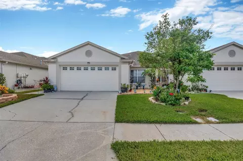 1824 Echo Pond Pl, Wesley Chapel, FL 33543