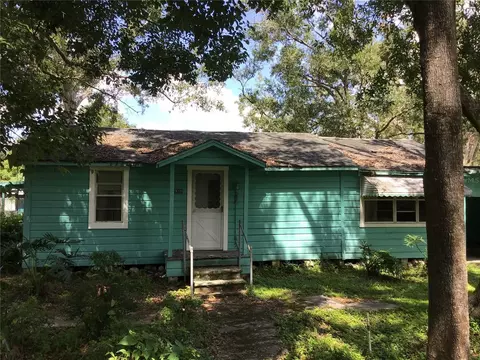6910 Westinghouse Ave, Tampa, FL 33619