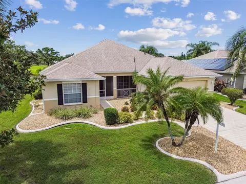2309 Lyndhurst Dr, Sun City Center, FL 33573