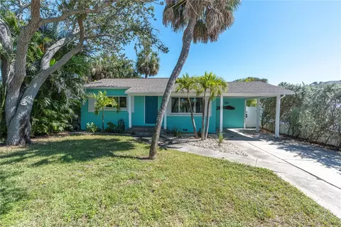 518 77th Ave, Saint Pete Beach, FL 33706