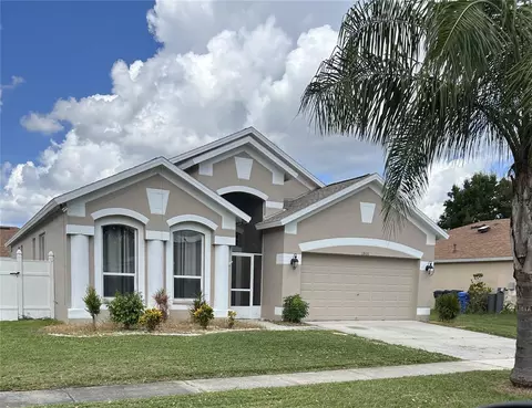 13806 Ogakor Dr, Riverview, FL 33579