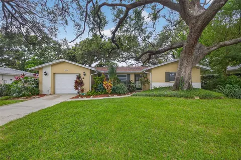 2036 Forest Dr, Clearwater, FL 33763