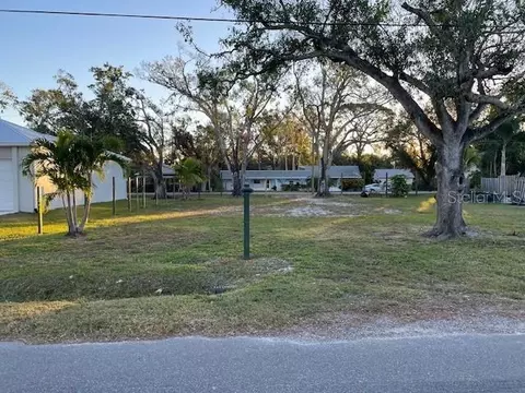 4725 Harris Ave, Sarasota, FL 34233