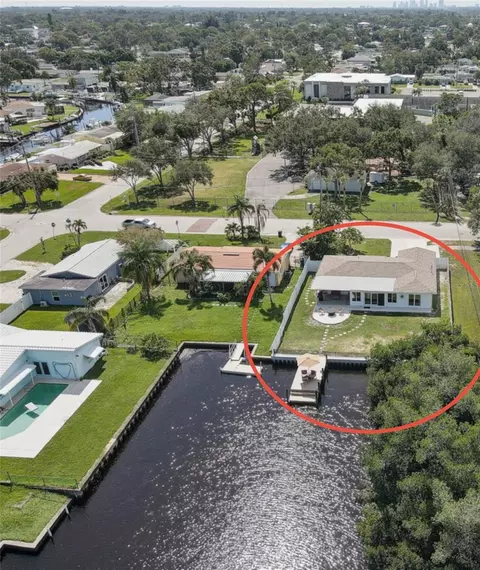 265 96th Ave N, Saint Petersburg, FL 33702