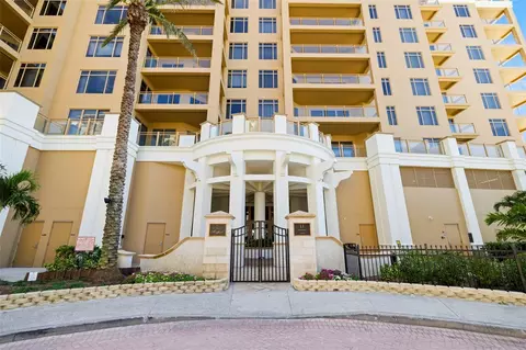 11 Baymont St #909, Clearwater Beach, FL 33767