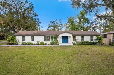 5454 N River Shore Dr, Tampa, FL 33603