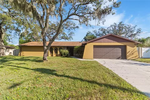 7132 Wrenwood Cir, Tampa, FL 33617