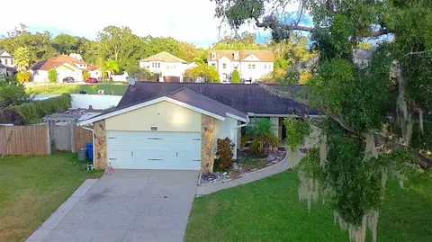 13603 Westshire Dr, Tampa, FL 33618