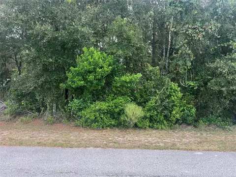 8014 Simmons St, Brooksville, FL 34613