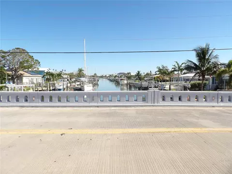 View/Area - 497 Normandy Rd, Madeira Beach, FL 33708 photo 3 of 10