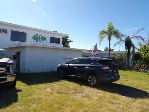 Exterior - 497 Normandy Rd, Madeira Beach, FL 33708 photo 3 of 3