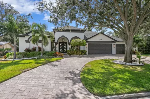 224 Toledo Way NE, Saint Petersburg, FL 33704