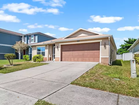 11632 Tangle Stone Dr, Gibsonton, FL 33534