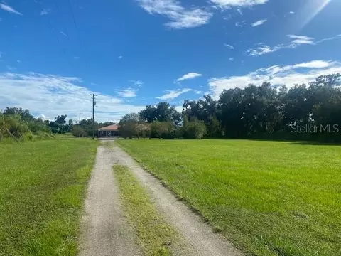 5309 Thonotosassa Rd, Plant City, FL 33565