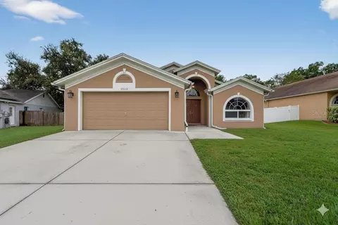 2013 Leichester St, Valrico, FL 33594