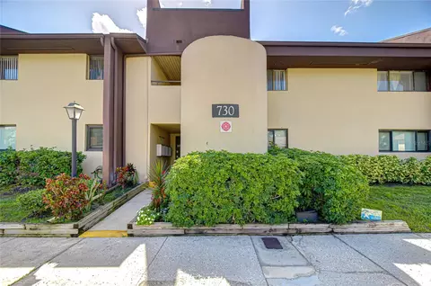 730 S Village Dr N #101, Saint Petersburg, FL 33716