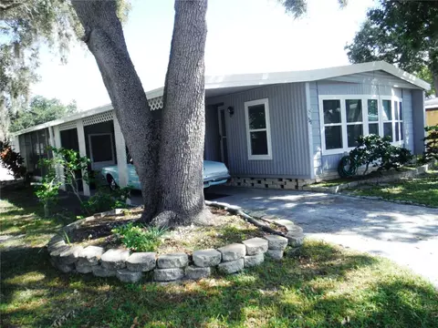 139 Forest Ln #12, Safety Harbor, FL 34695