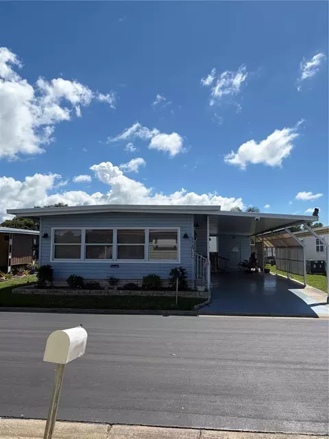 10442 Gazebo Dr, Largo, FL 33773