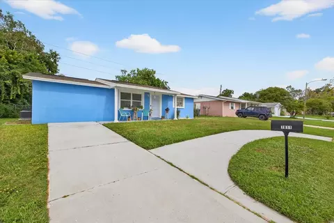 7811 Fox Hollow Dr, Port Richey, FL 34668