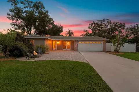505 Oakwood Blvd, Oldsmar, FL 34677