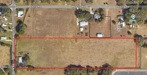 2908 S Wiggins Rd, Plant City, FL 33566