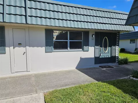 1811 Bedford Ln #163, Sun City Center, FL 33573