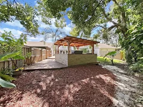 11506 Galleria Dr, Tampa, FL 33618