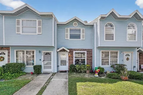 8706 Liberty Pl, Tampa, FL 33615