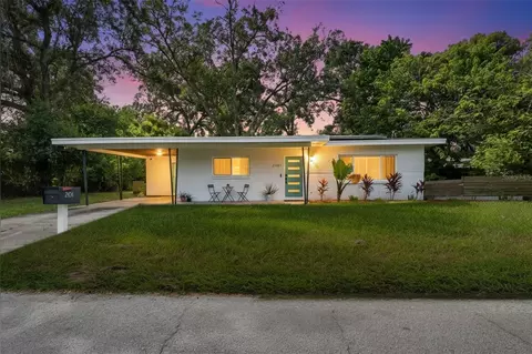 2101 E Lambright St, Tampa, FL 33610