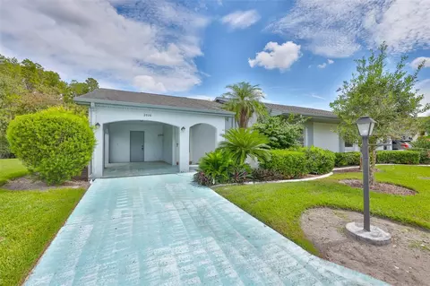 2026 Hawkhurst Cir, Sun City Center, FL 33573