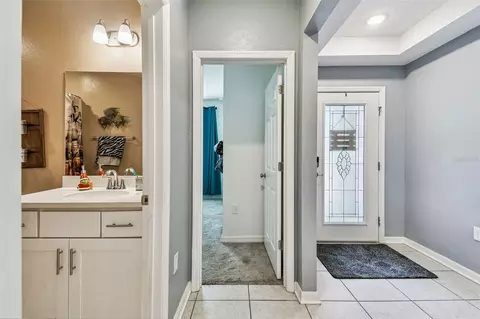 Entry Way - 8207 Abalone Loop, Parrish, FL 34219 photo 3 of 4
